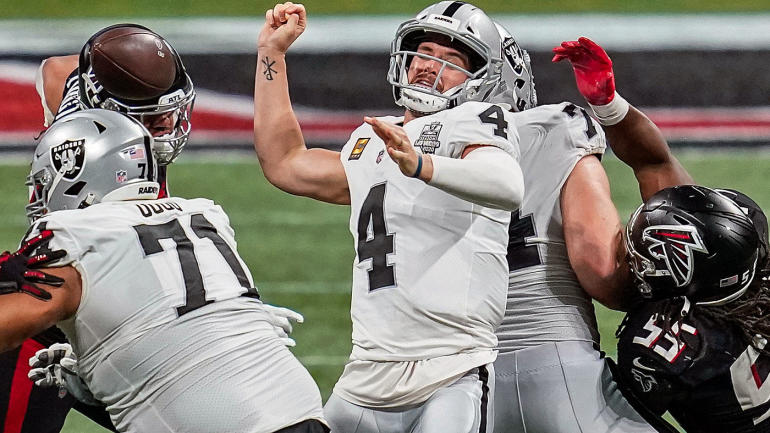 derek-carr-raiders.jpg