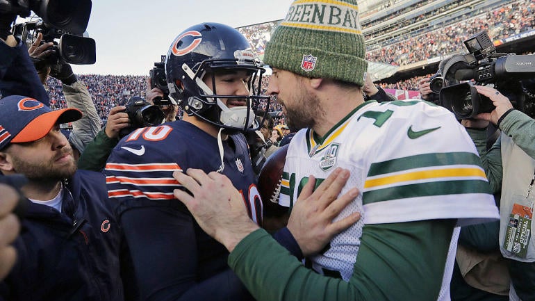 mitchell-trubisky-aaron-rodgers-bears-packers.jpg