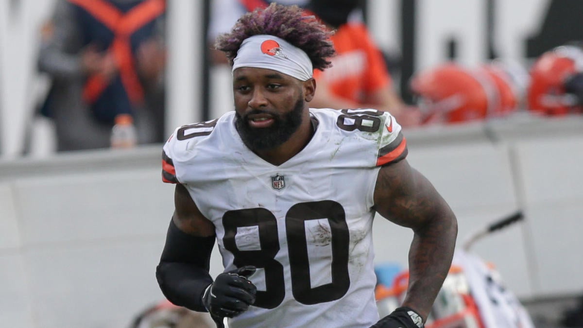 2 Browns Players Who Need To Step Up In Jarvis Landry's Absence