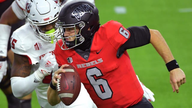 UNLV quarterback Max Gilliam apologizes for eating sushi off nude model on  reality TV episode - CBSSports.com