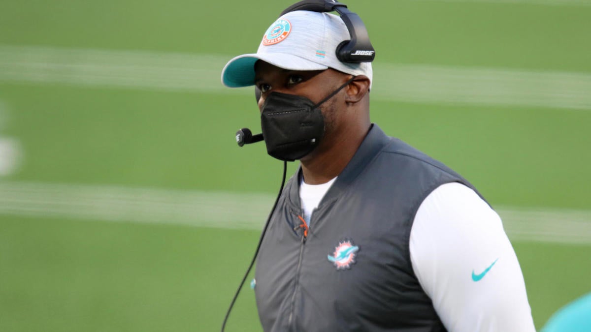 Bengals, Miami Dolphins brawl, and Brian Flores stands up for players