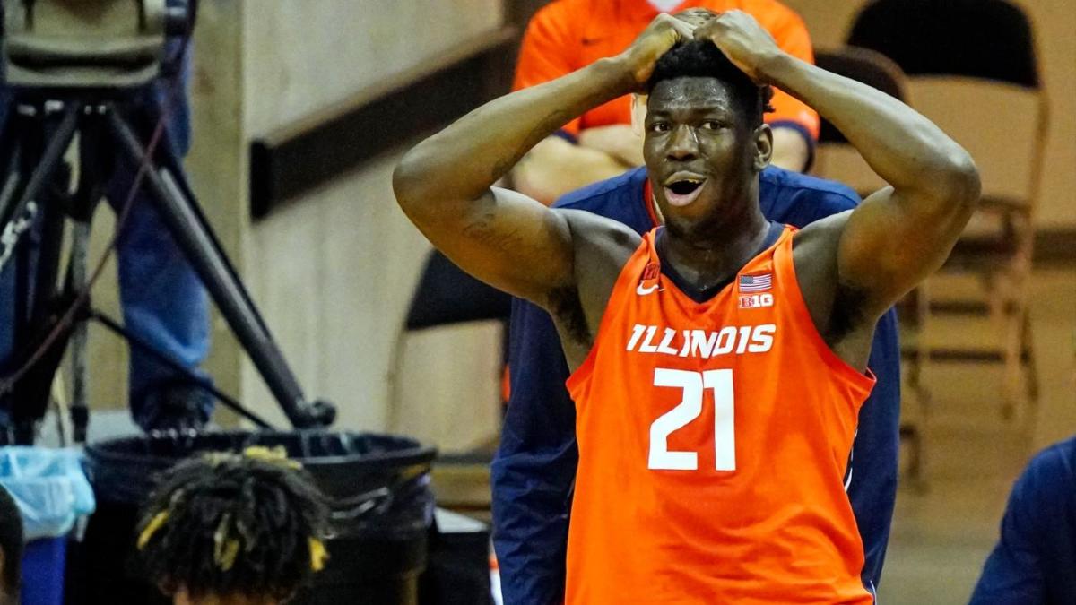 college-basketball-rankings-illinois-drops-seven-spots-in-ap-top-25