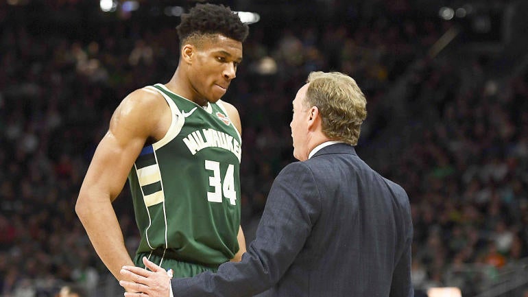 giannis-budenholzer.jpg