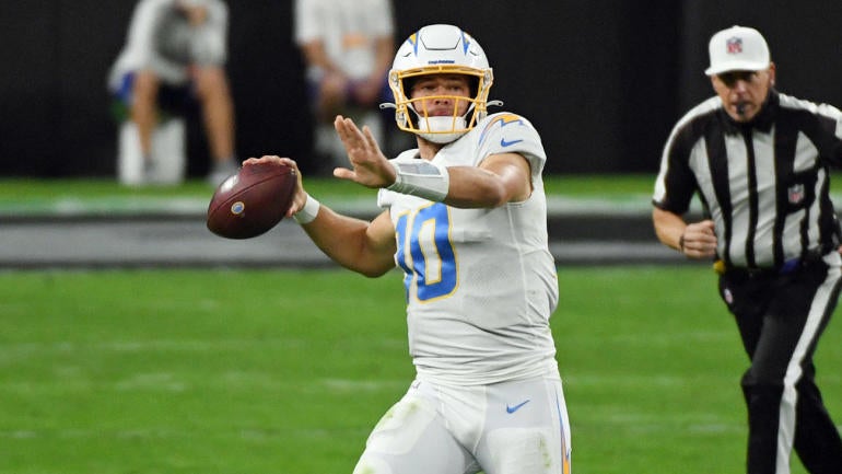 justin-herbert-chargers-2.jpg