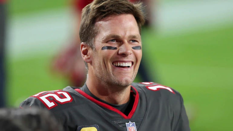 tom-brady-buccaneers.jpg