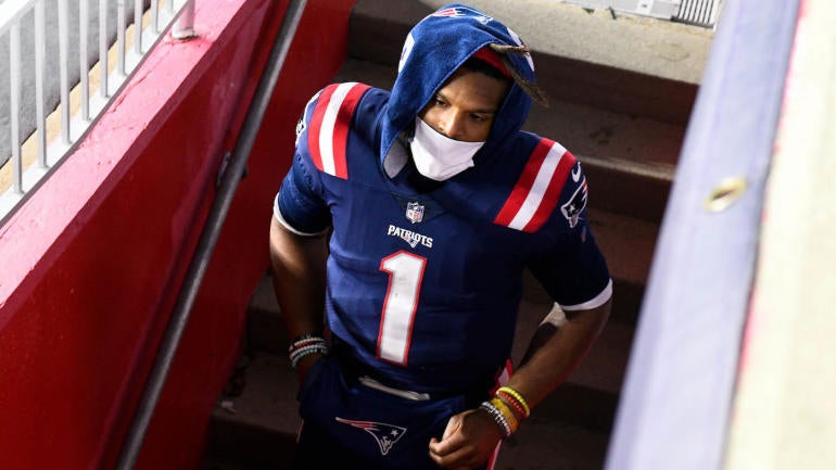 NFL: Buffalo Bills at New England Patriots