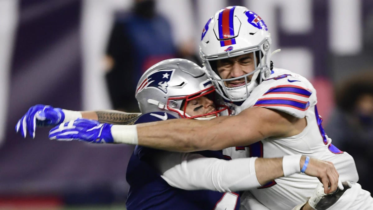 Buffalo Bills 38-9 New England Patriots: Josh Allen breaks Jim Kelly's  franchise record in blowout win, NFL News