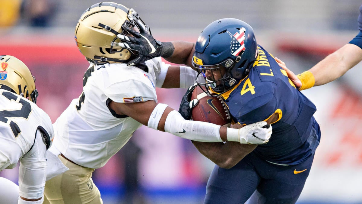Liberty Bowl Score: Defender change, side kick lit West Virginia’s comeback victory over the Army