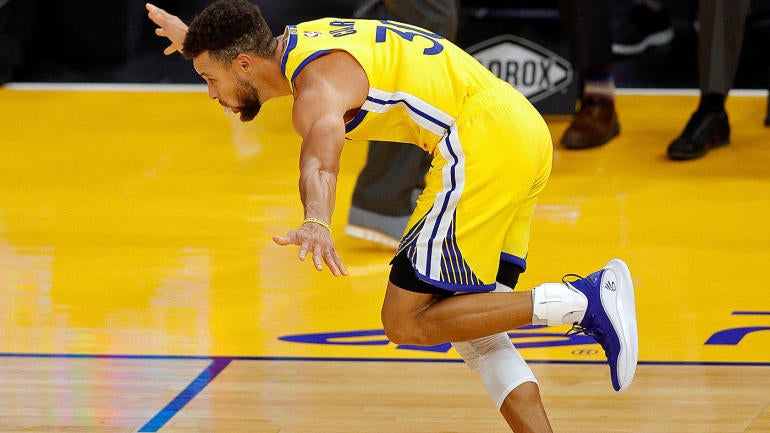 stephen-curry-warriors-2.jpg