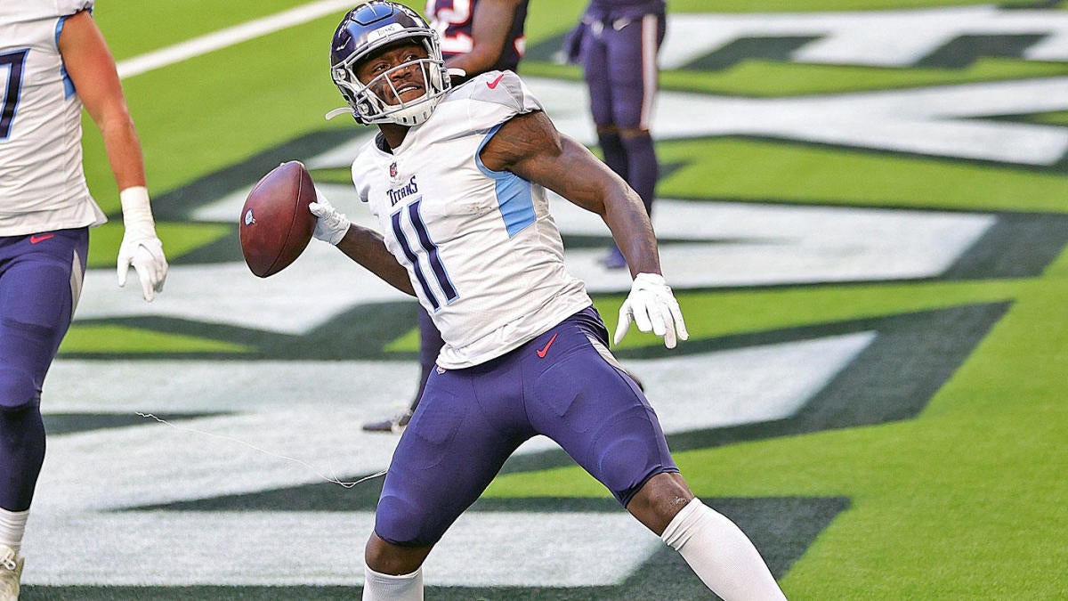 Titans RB Derrick Henry, WR A.J. Brown Selected to Pro Bowl