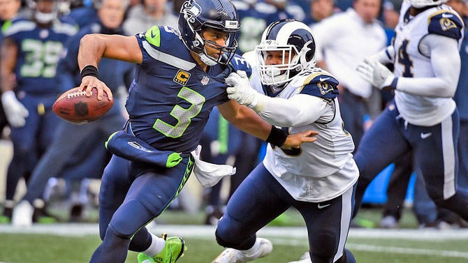 russell-wilson-aaron-donald-seahawks-rams-2.jpg