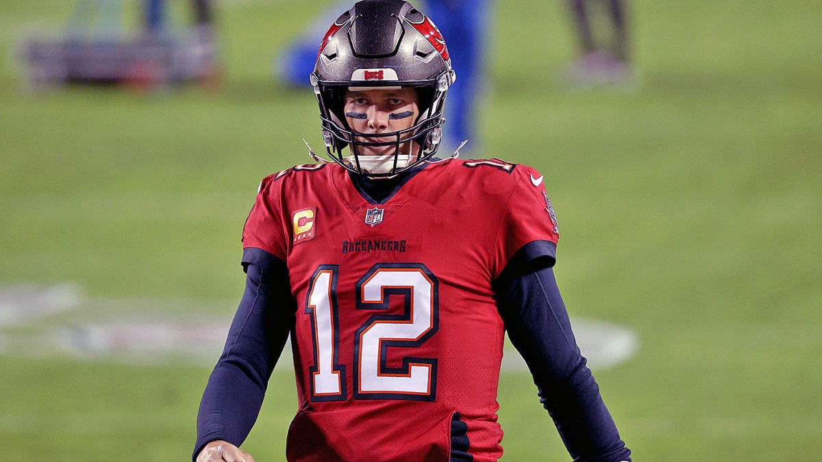 Will Tom Brady play in 2021? Contract with Buccaneers points to