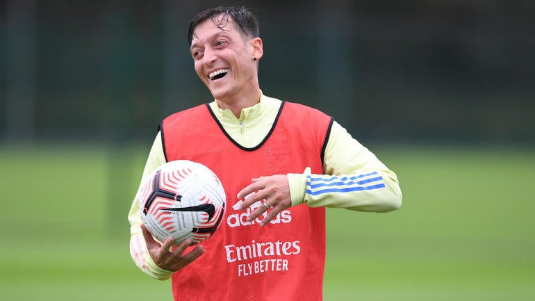 mesut-ozil.jpg
