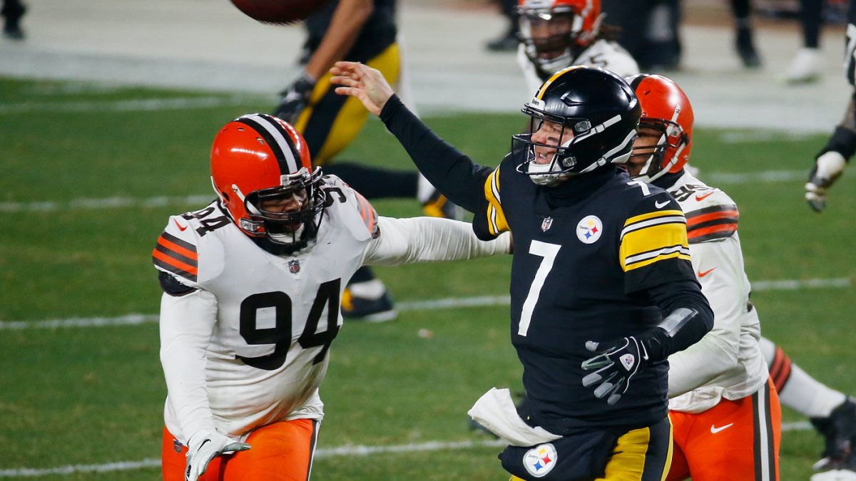 Roethlisberger, Steelers top Browns to stay in playoff mix - The Globe and  Mail