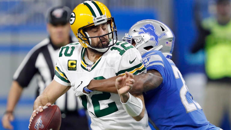 aaron-rodgers-sacked.jpg