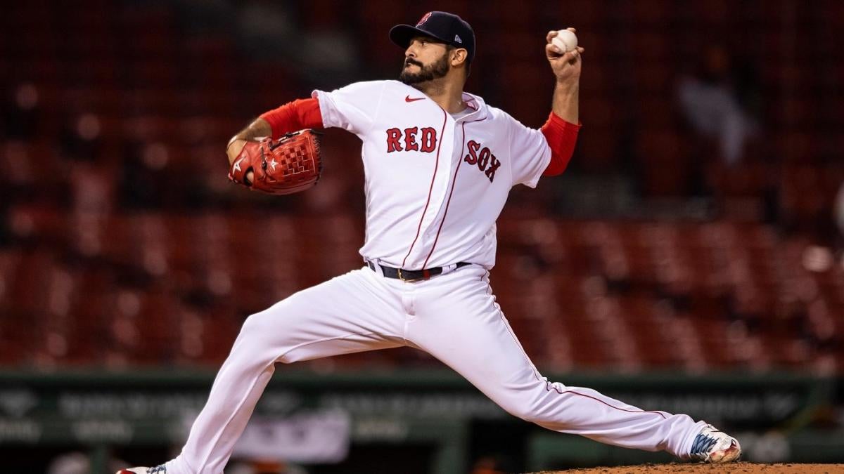 Martin Perez coming back to the Red Sox on $4.5 million deal - The