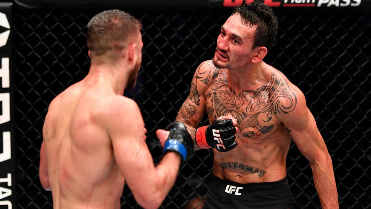 Max Holloway withdraws from UFC 272 trilogy fight with Alexander  Volkanovski due to injury - CBSSports.com