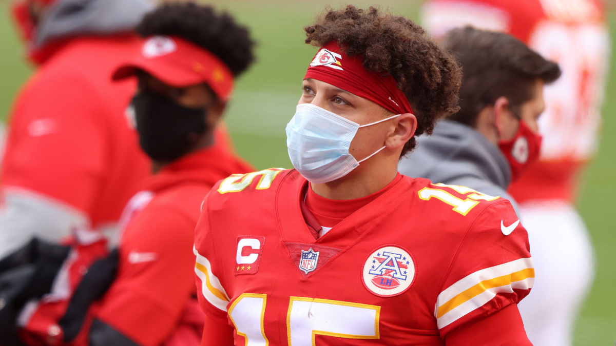 Patrick Mahomes remains in concussion protocol, but is reportedly expected  to practice Wednesday 