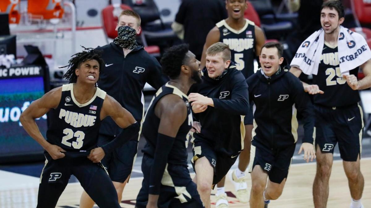 WATCH Purdue freshman Jaden Ivey hits gamewinning 3pointer in