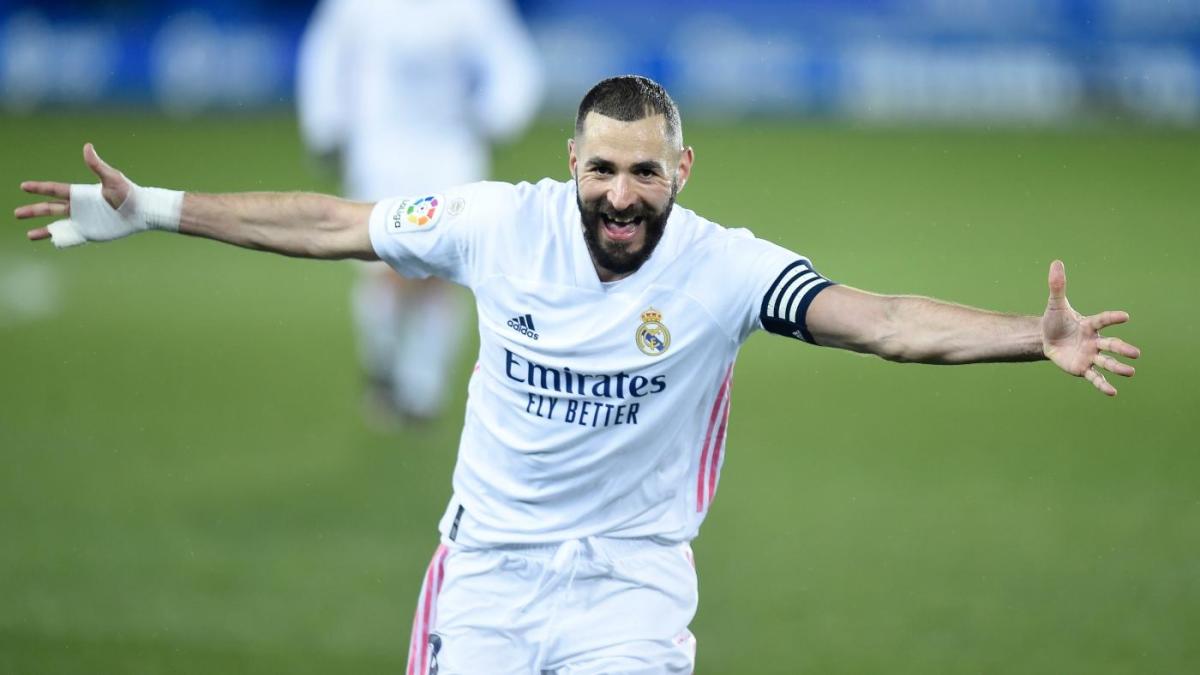 Deportivo Alaves Vs Real Madrid Score Hazard Benzema Lift Los Blancos To Victory Cbssports Com