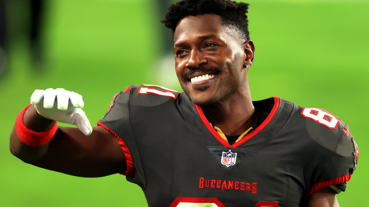 tampa bay buccaneers antonio brown