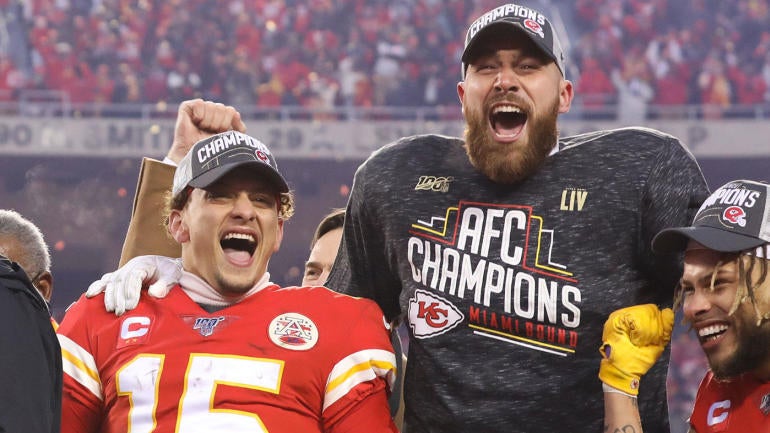 patrick-mahomes-travis-kelce.jpg