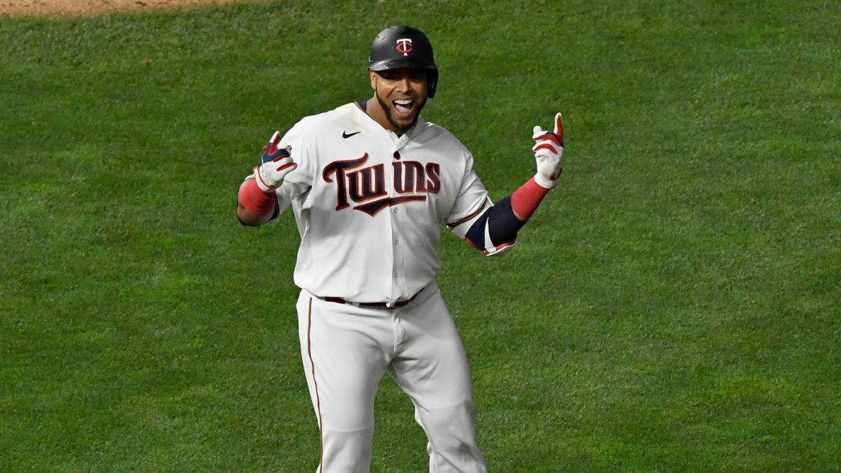 Twins sign Andrelton Simmons to one-year deal, per report - MLB