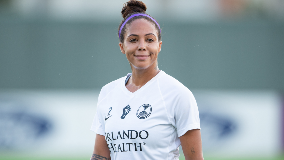 Sydney Leroux 'excited' by Orlando Pride contract extension, talks National  Girls and Women in Sports Day - CBSSports.com