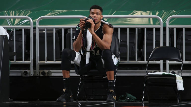 giannis-camera.jpg