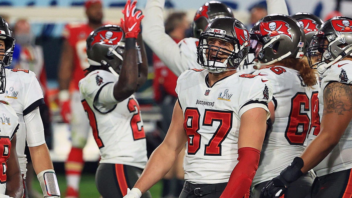 Does Gronk Have Enough Left to Lift the Depleted Bucs?