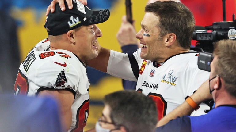 brady-and-gronk-1400.jpg