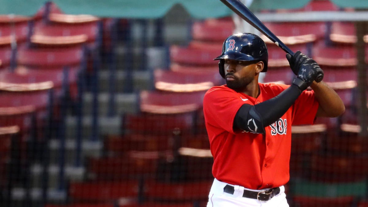 New York Yankees Keeping Tabs on Free Agent Outfielder Jurickson