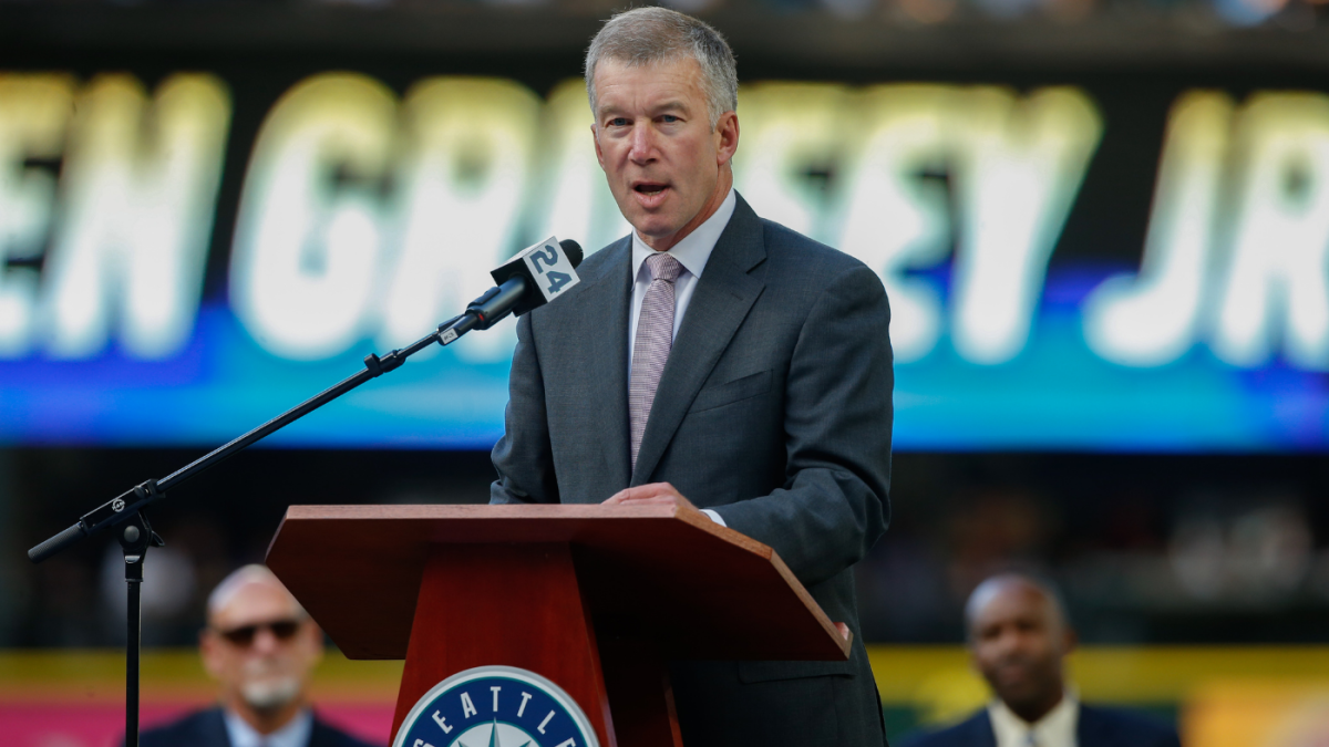 Mariners president Kevin Mather admits the team practices service-time manipulation in leaked video
