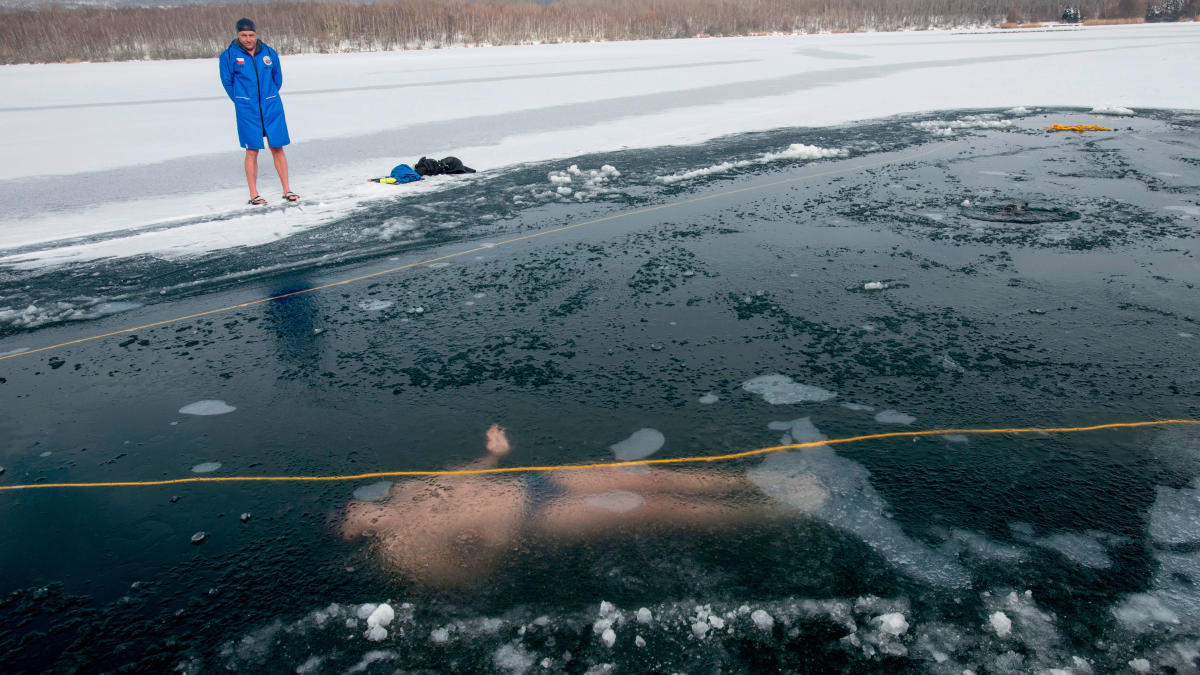 czech-free-diver-breaks-world-record-for-longest-swim-under-ice