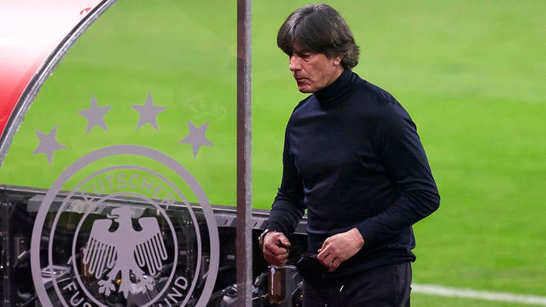 germany-joachim-low-schwein.jpg