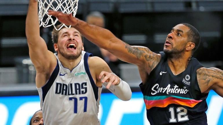 Luka Doncic LaMarcus Aldridge Dallas Mavericks San Antonio Spurs