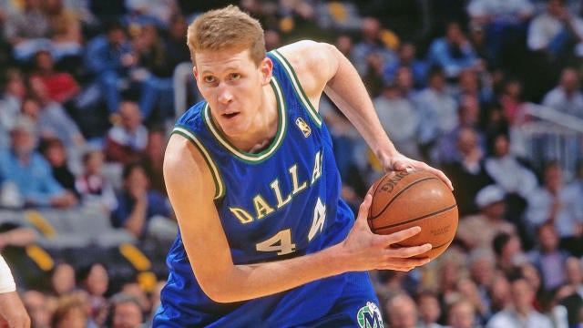 Flashback: Largely misunderstood, Shawn Bradley fitting in with Dallas  Mavericks