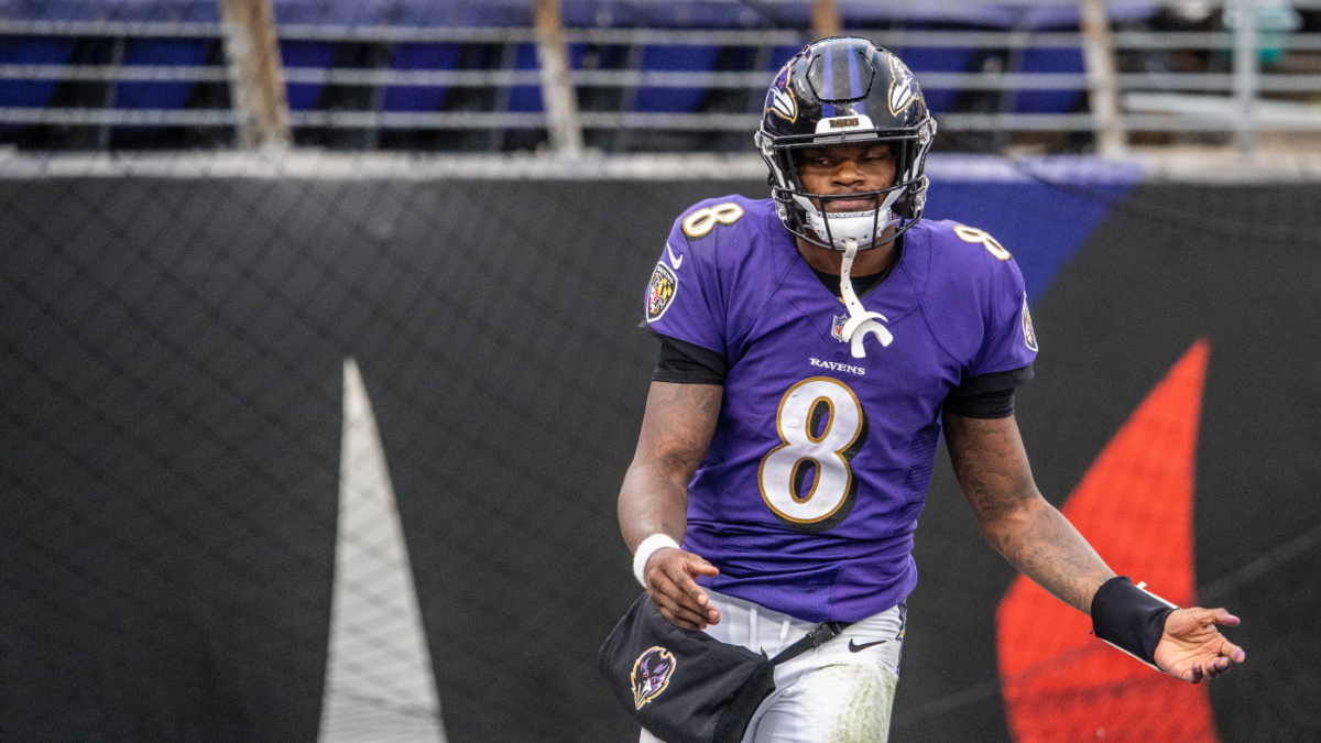 Lamar Jackson and his mother are negotiating the Ravens QB's contract