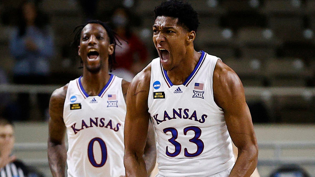 NCAA Tournament 2021 Kansas rallies from doubledigit