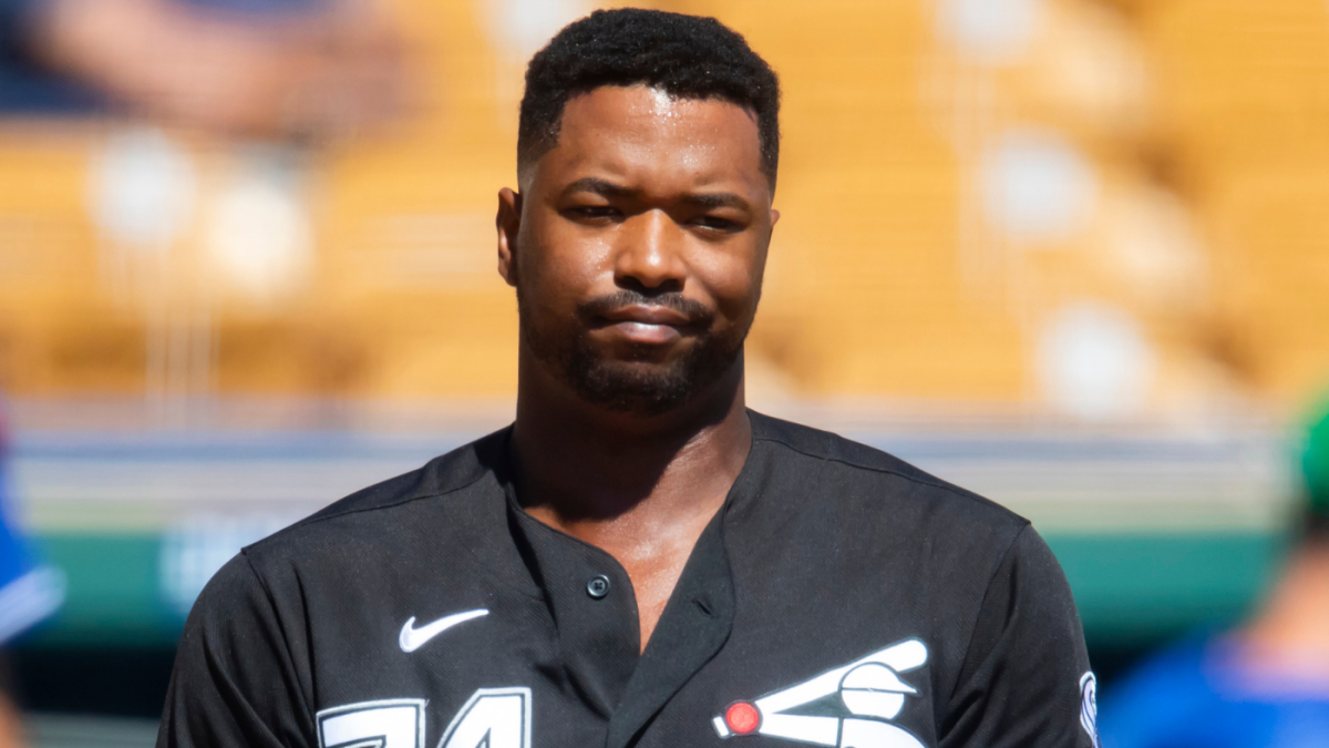 Eloy Jimenez injury: Should the White Sox get aggressive in the