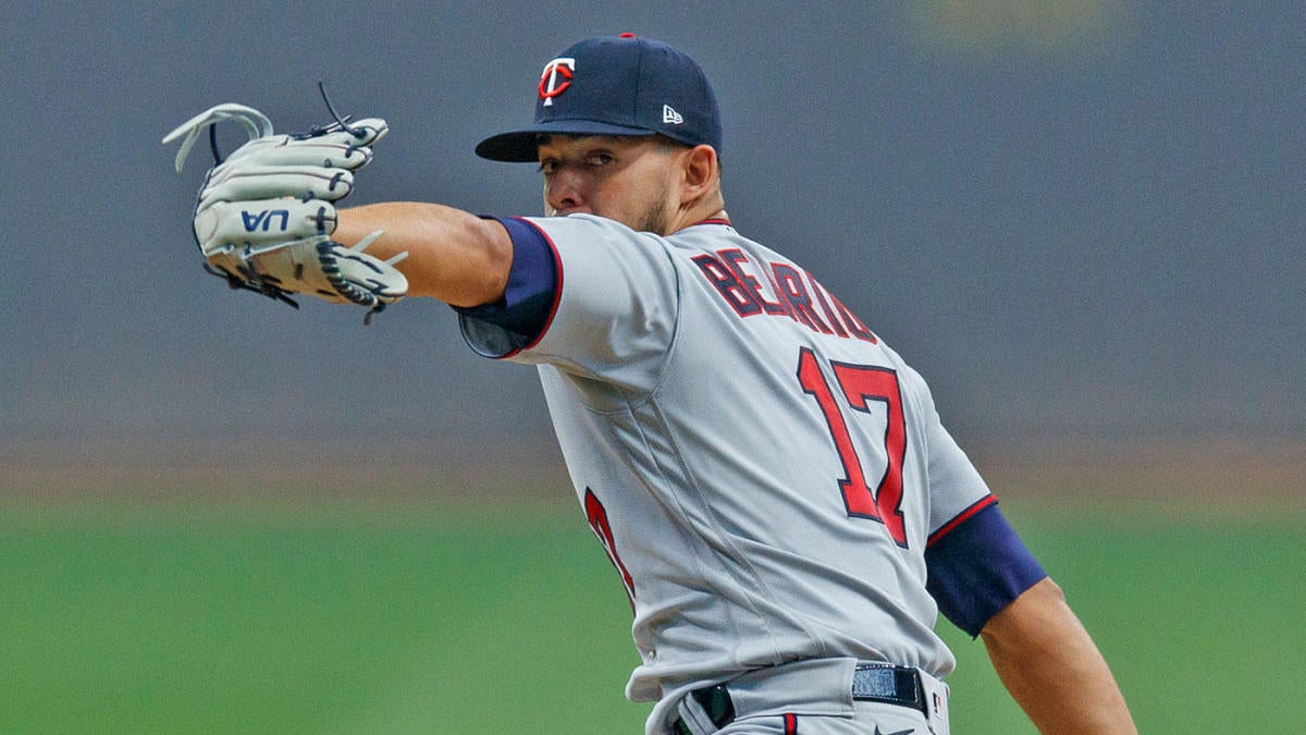 Jose Berrios Trade Fantasy Baseball Reaction What To Expect From Star Pitcher With Move To Blue Jays Cbssports Com