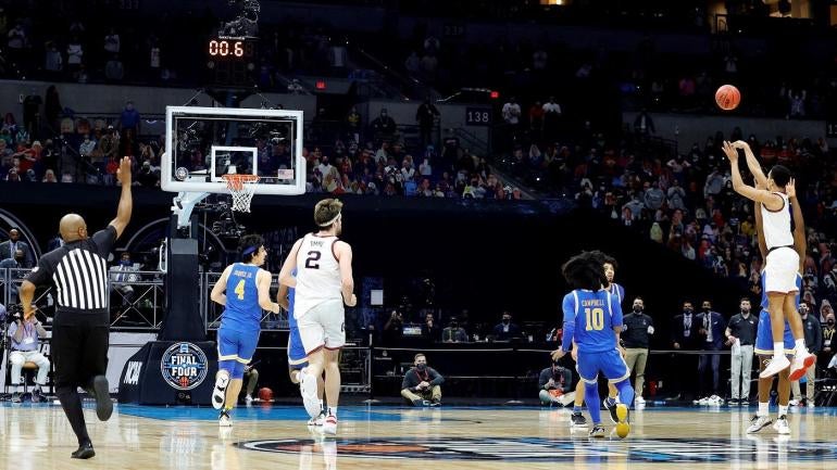 Jalen Suggs Gonzaga UCLA Game Winner Buzzer Beater