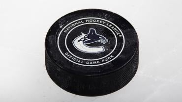 Vancouver Canucks Logo Hockey Puck