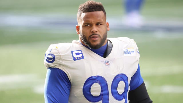 Rams' Aaron Donald to miss 1st game of career due to injury - The San Diego  Union-Tribune