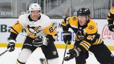 Sidney Crosby Brad Marchand Pittsburgh Penguins Boston Bruins