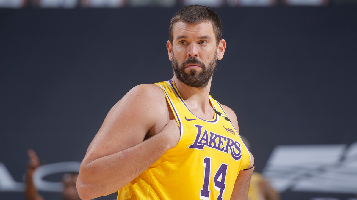 Los Angeles Lakers] Pau Gasol jersey retirement on 3/7/2023 : r/nba