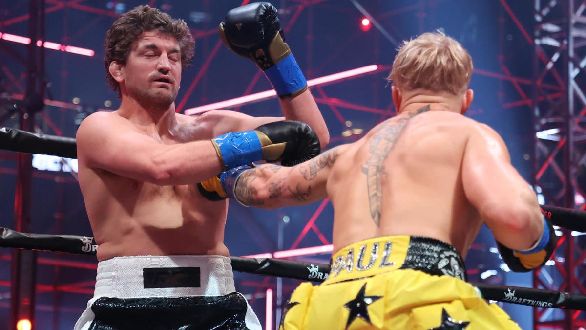 Twitter Reacts To Jake Paul S Thunderous Knock Out Of Ben Askren In First Round Cbssports Com - if jake paul played roblox