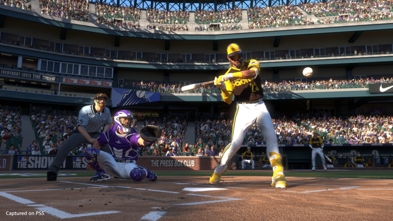 mlb21-pr-ps5-tatis.png