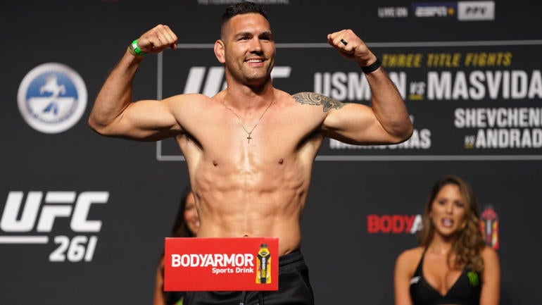 chris-weidman-weighin.jpg