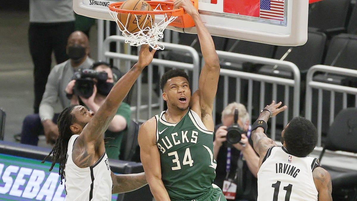 Bucks vs. Nets score: Giannis Antetokounmpo erupts for 49 points, Kevin Durant scores 42 in Brooklyn loss
